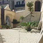 Bed & Breakfast Palazzo Madeo - Residenza D' Epoca Crosia