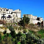 Bed & Breakfast Palazzo Madeo - Residenza D' Epoca