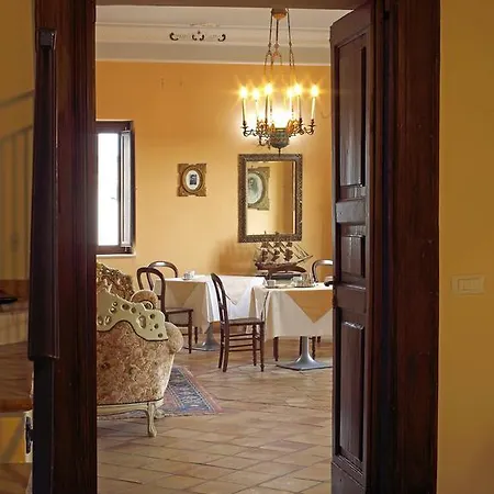 Bed & Breakfast Palazzo Madeo - Residenza D' Epoca