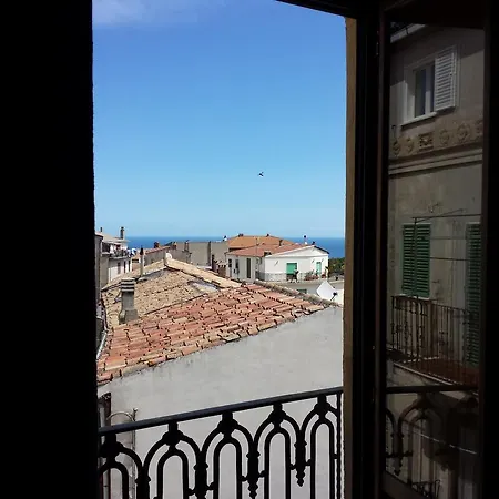 B&B Palazzo Madeo - Residenza D' Epoca