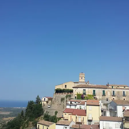 Bed & Breakfast Palazzo Madeo - Residenza D' Epoca 4*