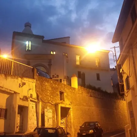 Palazzo Madeo - Residenza D'epoca