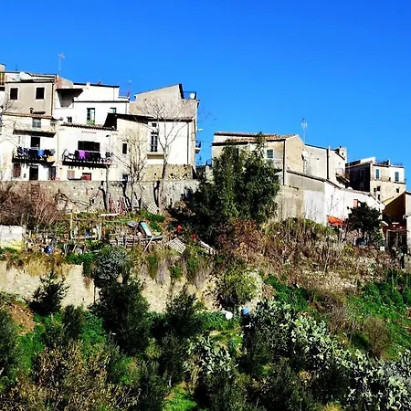 B&B Palazzo Madeo - Residenza D' Epoca