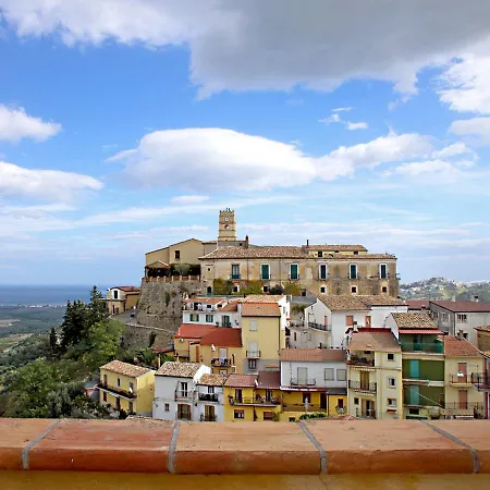 B&B Palazzo Madeo - Residenza D' Epoca