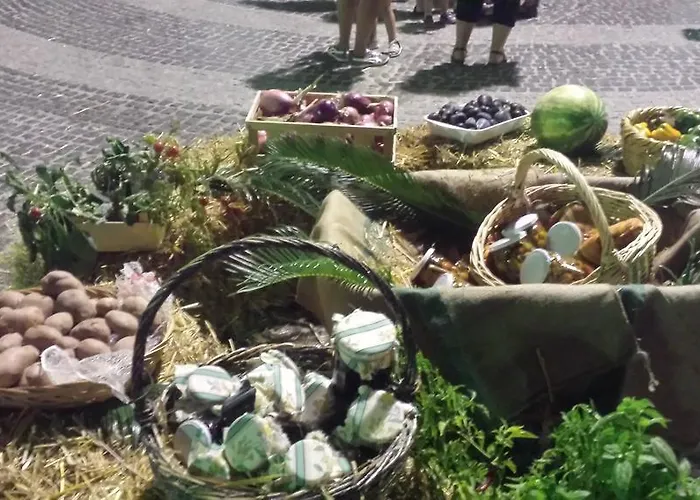 Alojamento de Acomodação e Pequeno-almoço Palazzo Madeo - Residenza D' Epoca Crosia