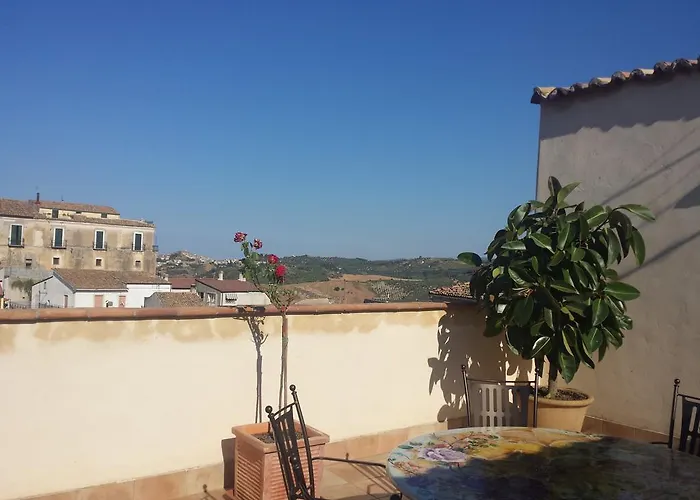 Alojamento de Acomodação e Pequeno-almoço Palazzo Madeo - Residenza D' Epoca