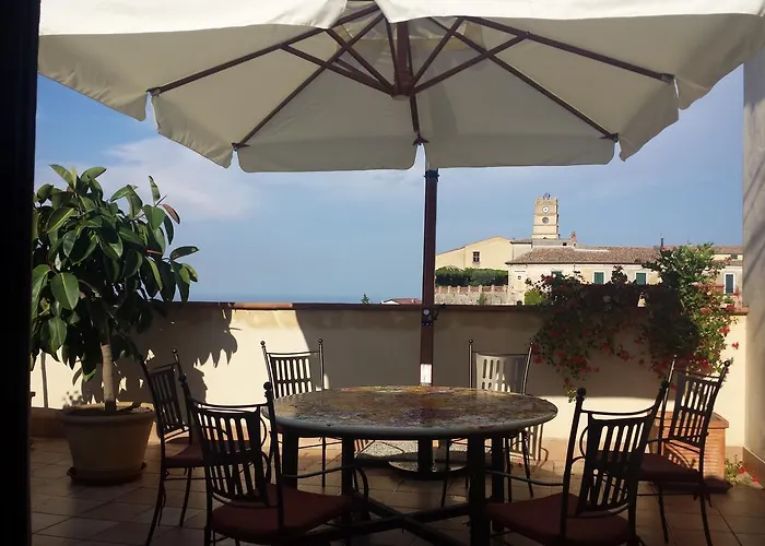 Alojamento de Acomodação e Pequeno-almoço Palazzo Madeo - Residenza D' Epoca