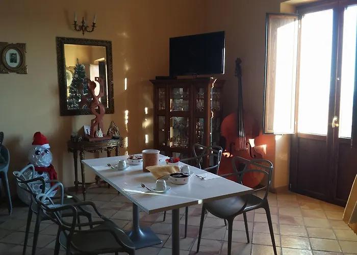 Palazzo Madeo - Residenza D' Epoca Alojamento de Acomodação e Pequeno-almoço 4*